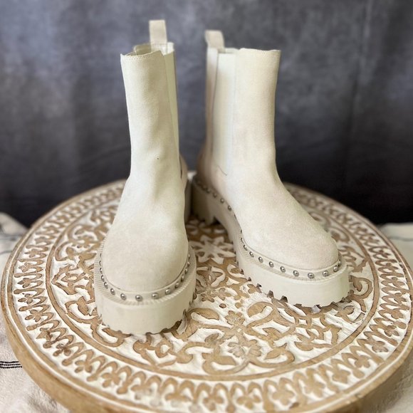 Vince Camuto Shoes - Vince Camuto Women's Meendey Chelsea Bootie Boot